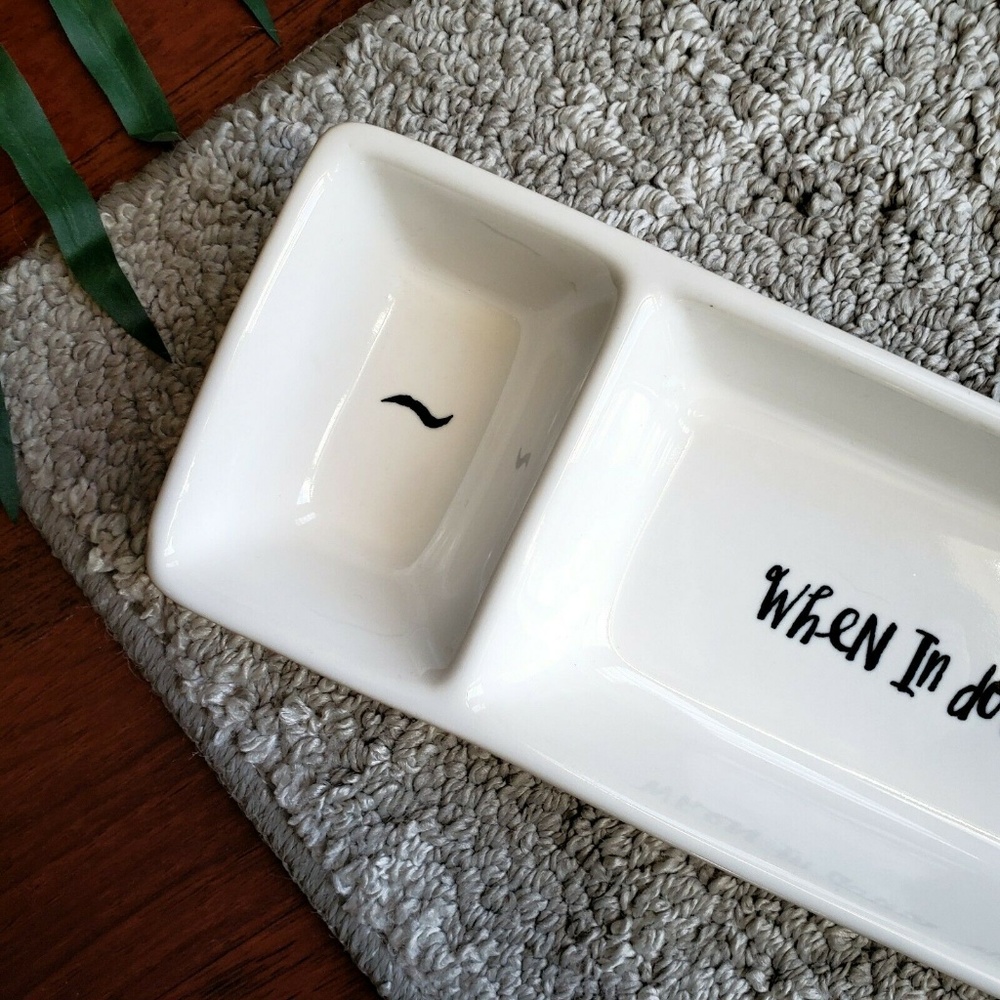 Rae Dunn When In Doubt Wing It Out Makeup Storage - Picture 2 of 8